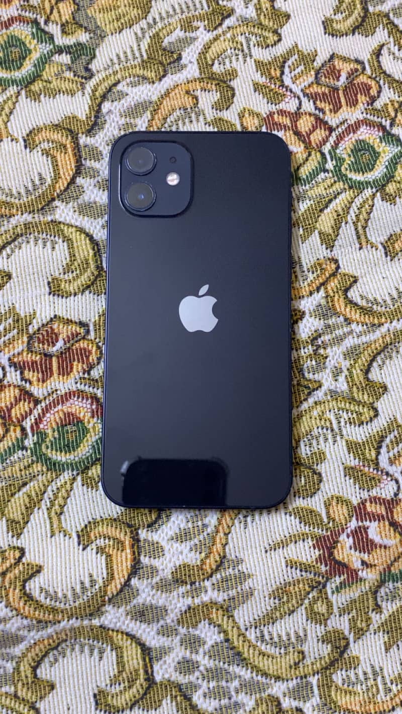 Apple iPhone 12 0