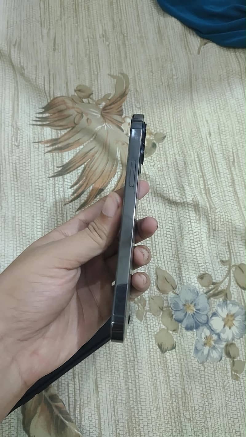 Apple iPhone 12 Pro exchange possible with iPhone 14 ya 15 4