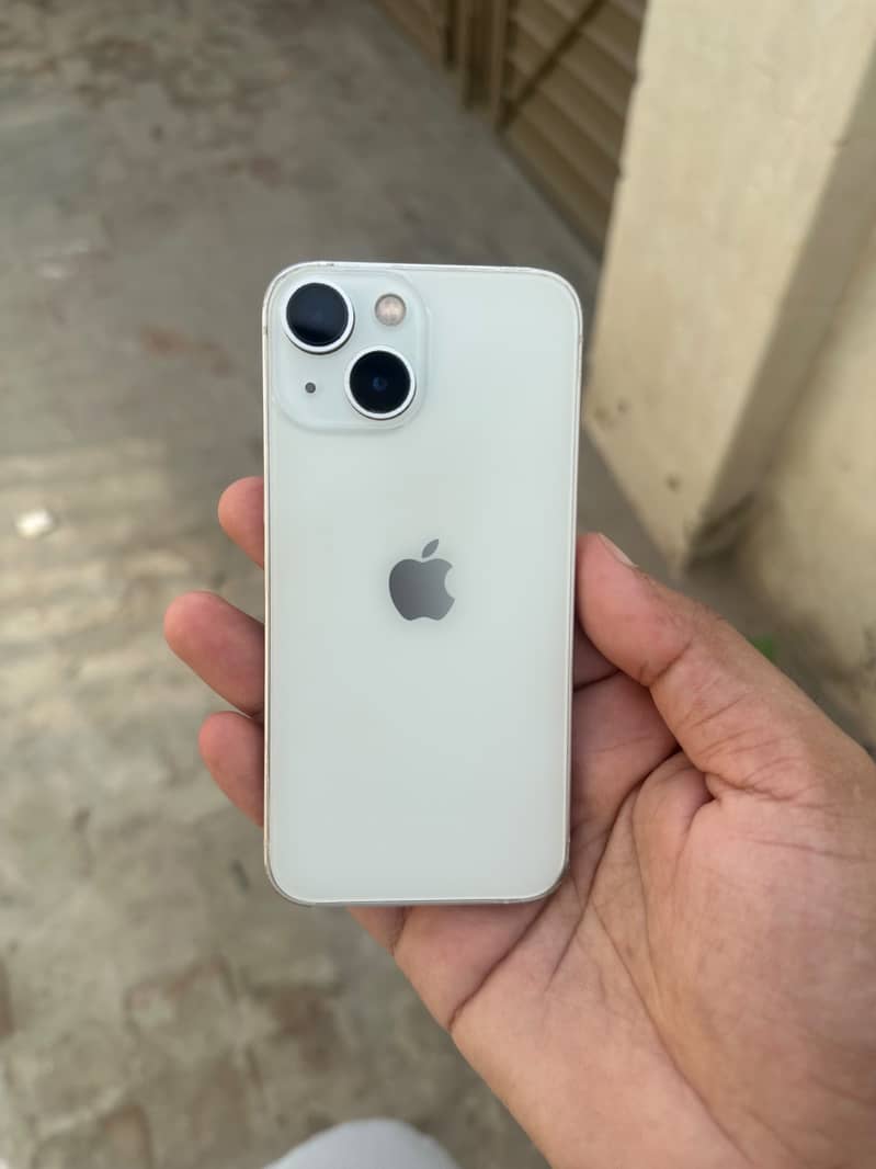 Apple iPhone 13 mini 1