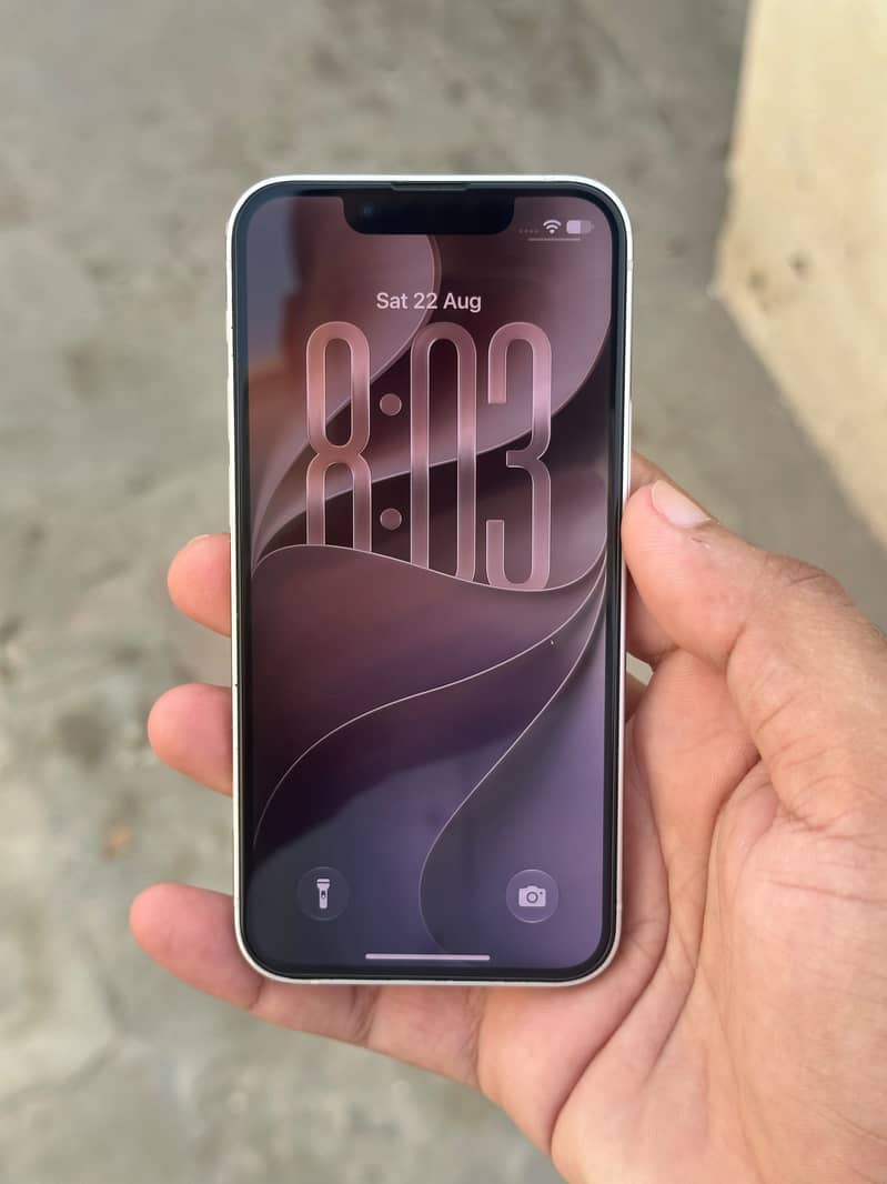 Apple iPhone 13 mini 3