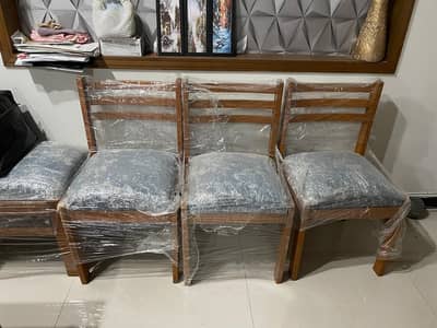 Imported used 4 Chair Dinning table