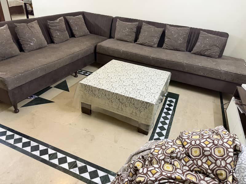 8 seater, L shaped sofas 0