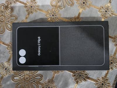Samsung Galaxy Z Flip 8- 12GB/256GB - Brand New Box Pack (Non-PTA)