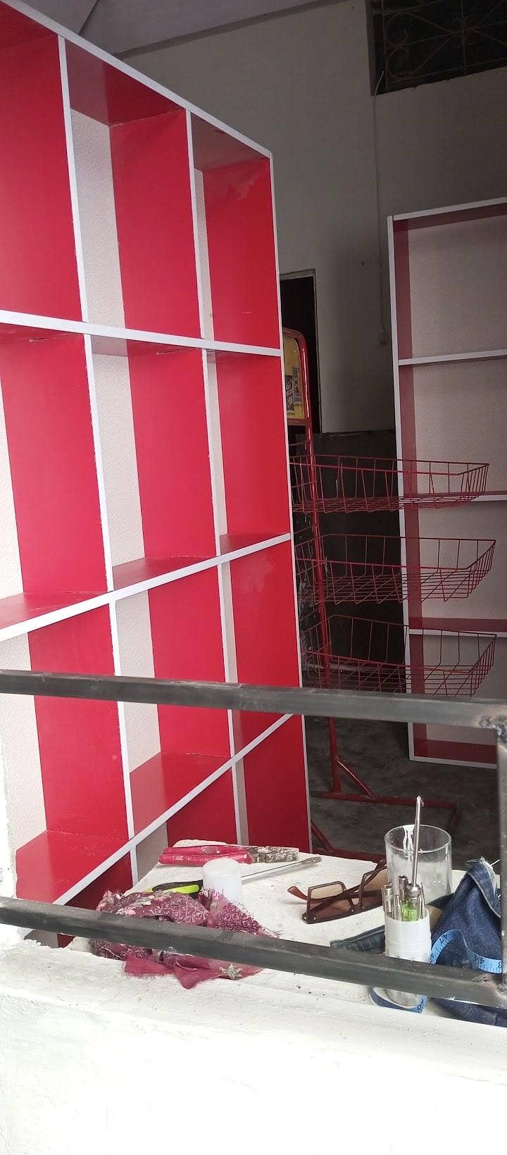 cabinet 2
