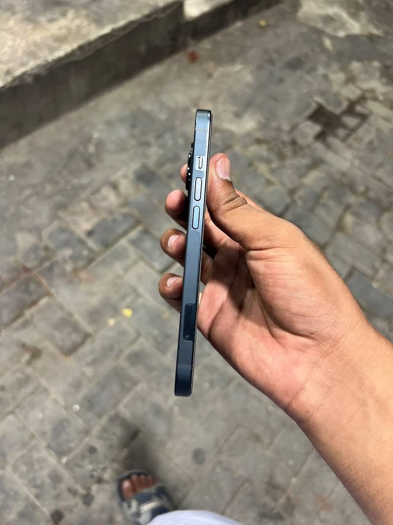 Apple iPhone 14 2
