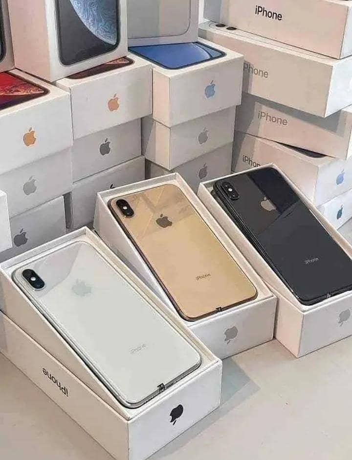 Apple iPhone X 4