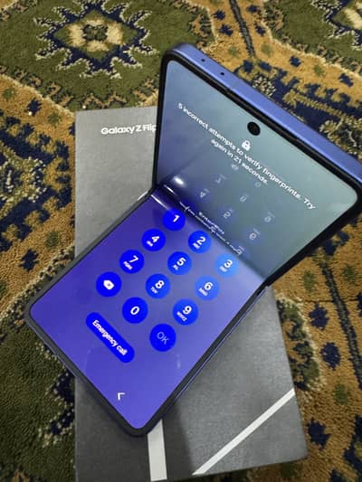 Samsung Mobile Z Flip 7