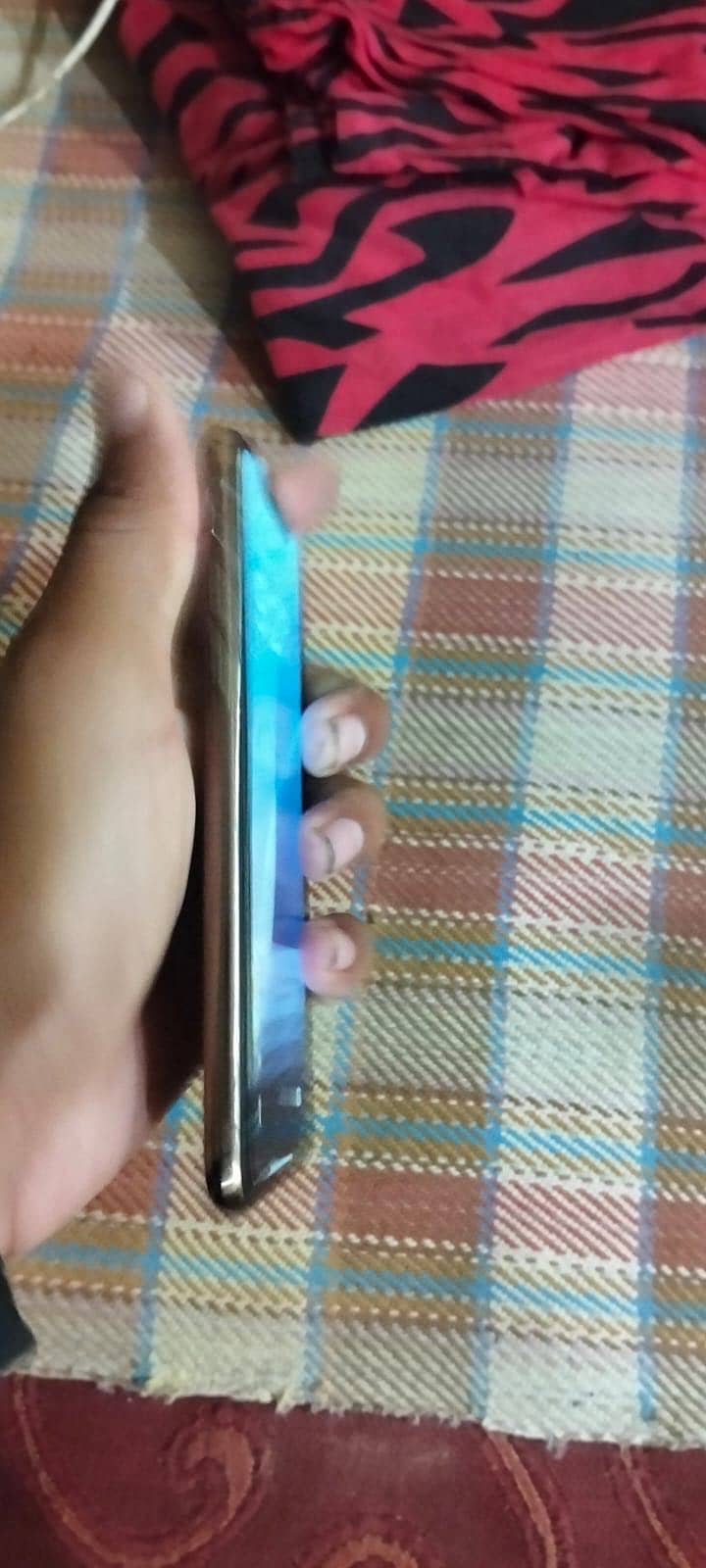Apple iPhone XS 4