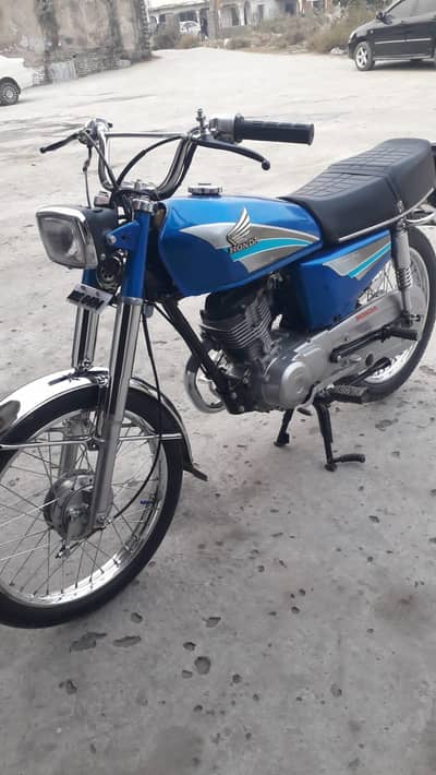 Honda bikes CG 125 argent for sale 0321=3396=756