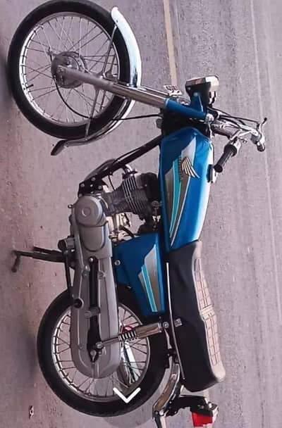 Honda 125 CG bike 2004 model WhatsApp number 03226337602