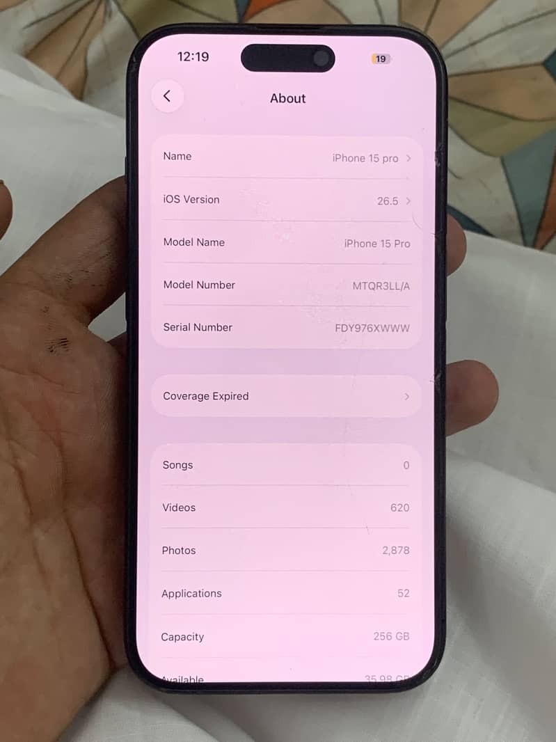 Apple iPhone 15 Pro 3