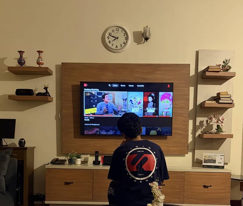 Media wall 0