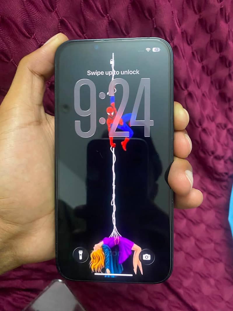 Apple iPhone 13 4