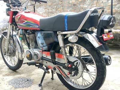 Honda 125 CG bike 2017 model complete 03239945092