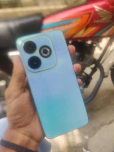Infinix Smart 8 Pro
