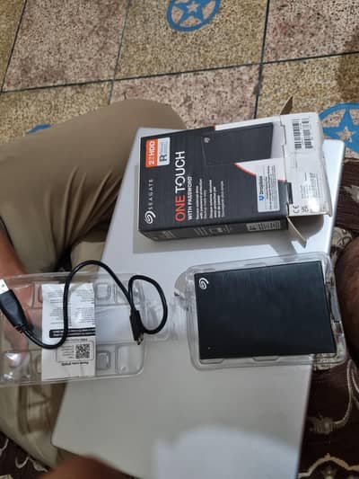Seagate One Touch 2TB External HDD | Original Box & Cable