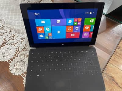 Microsoft Surface RT 32GB – Windows Tablet