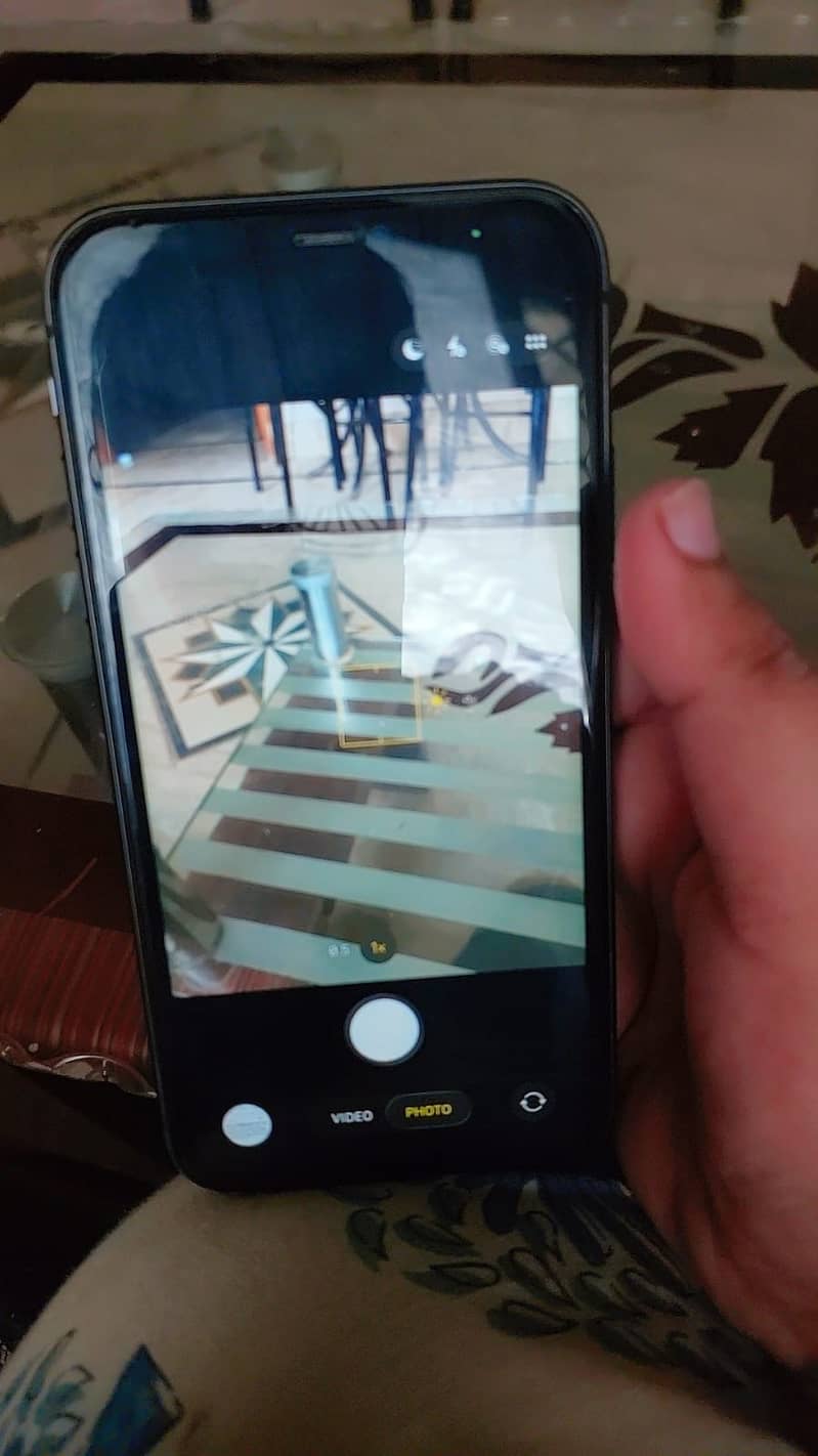 Apple iPhone 11 7