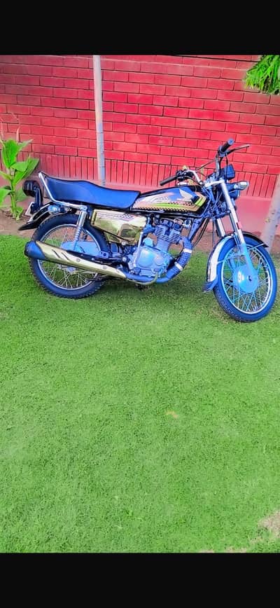 Cg 125 special gold addition