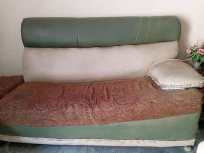 bot sofa