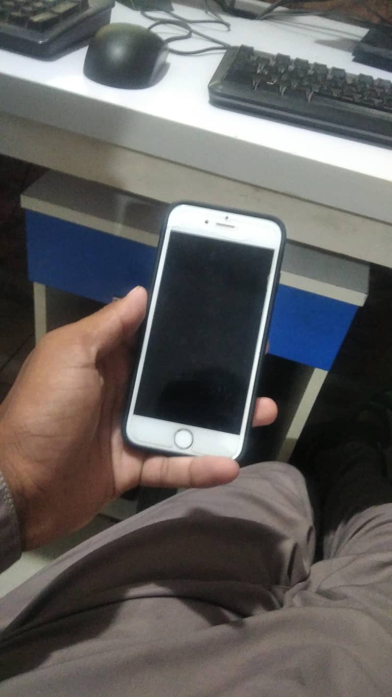 Apple iPhone 6 1