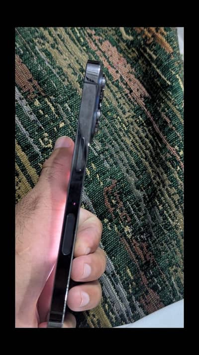 Apple iPhone 13 Pro exchange only with I phone