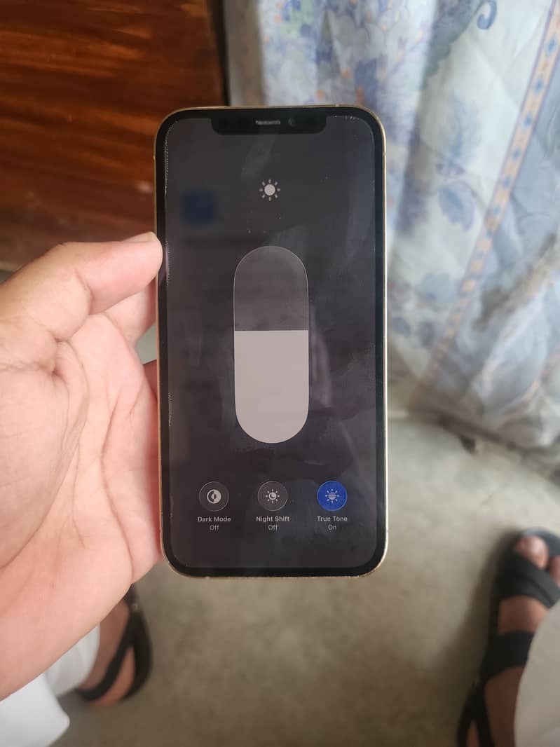 Apple iPhone 12 Pro 8