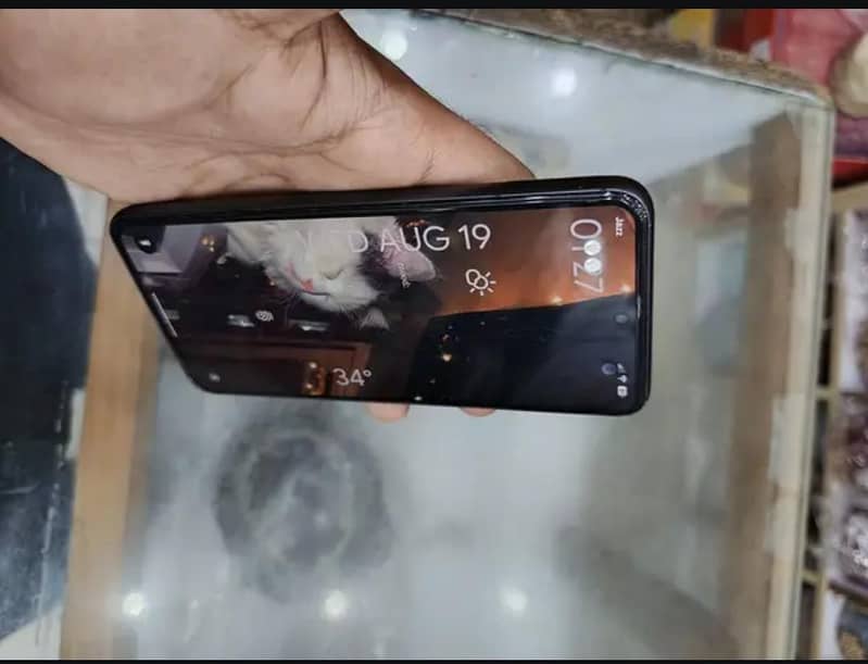 Google Pixel 8 2