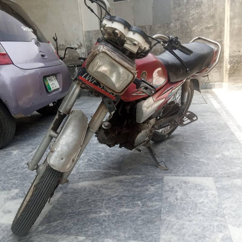 Yamaha 1