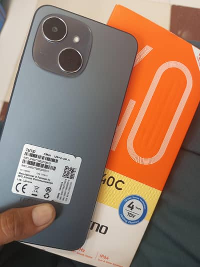Tecno spark 40c 4+4/128 For sale