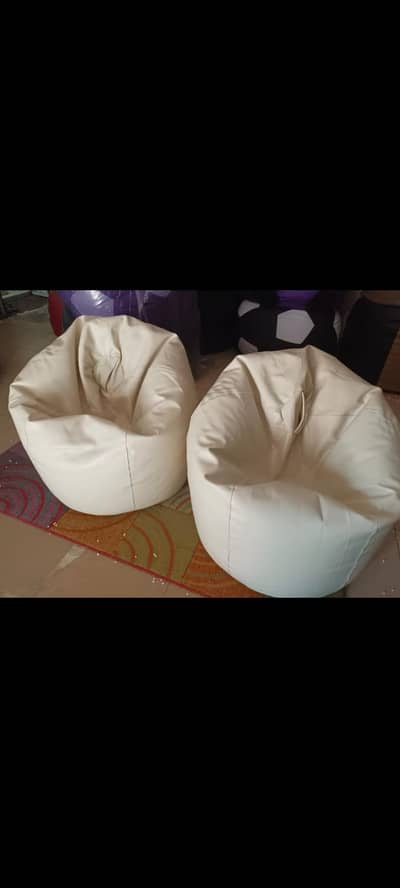 Leatherite bean bags