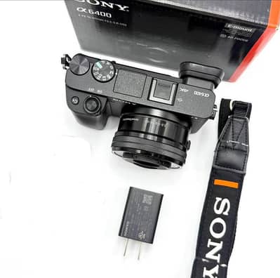 SONY A6400/SIGMA 35mm f1.4 brand new