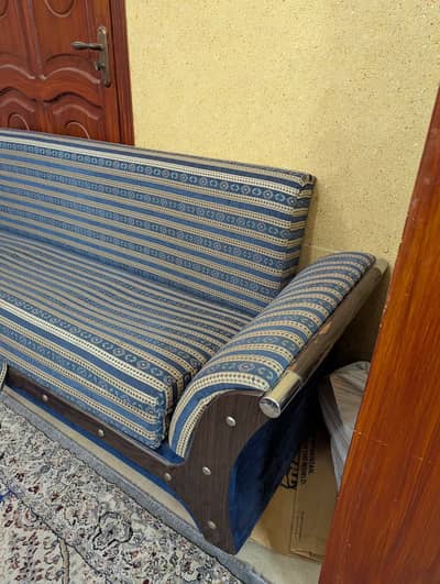 Sofa-cum-bed