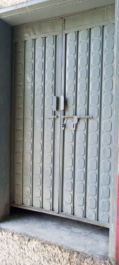 Iron Door Heavy weight