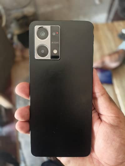 OPPO F21 Pro
