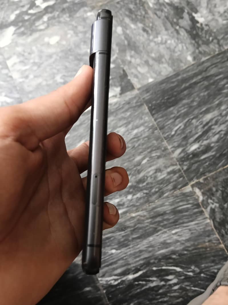 Google Pixel 8 1