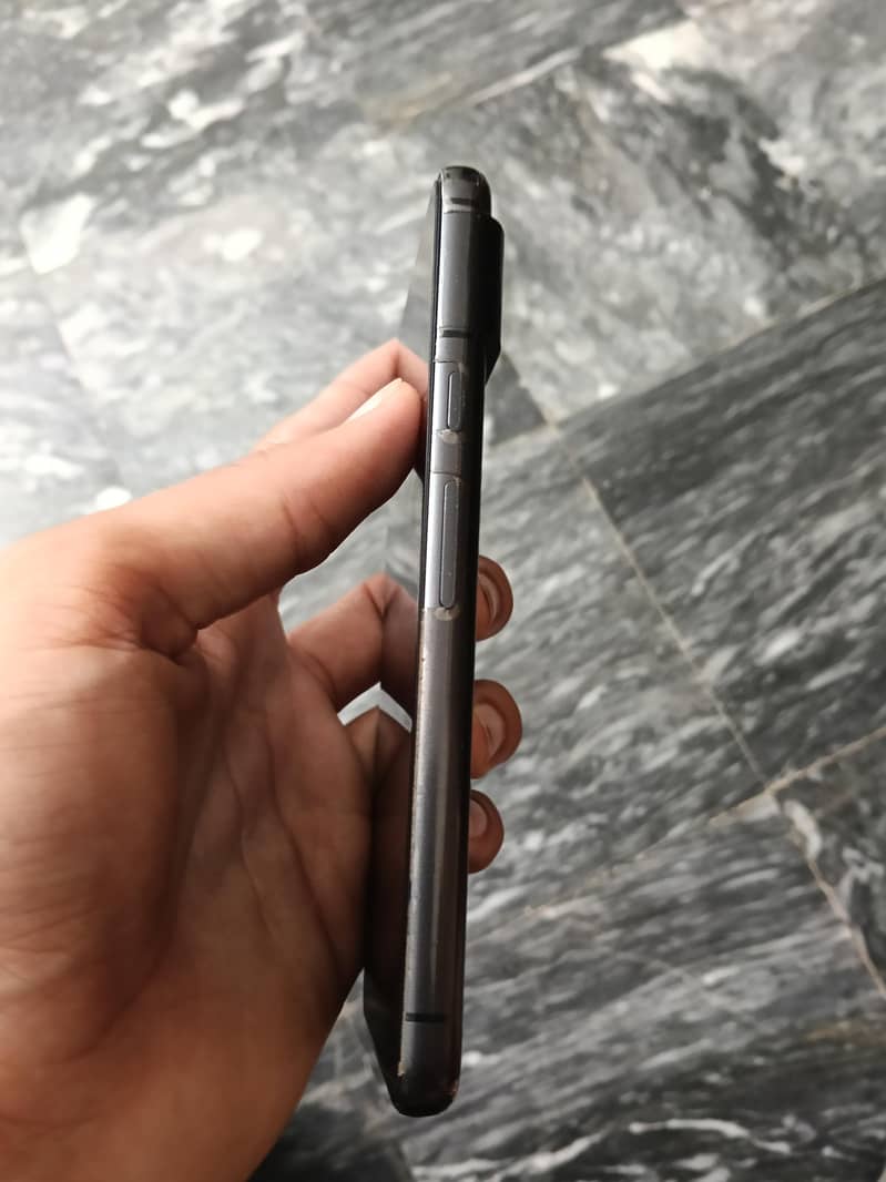 Google Pixel 8 2