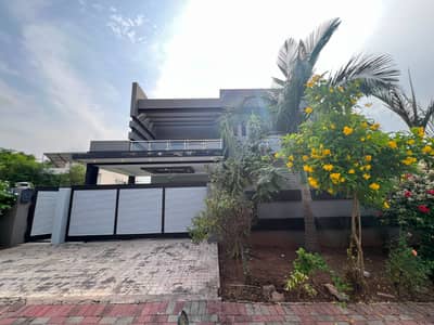 Kanal house available for sale in bahria enclave Islamabad