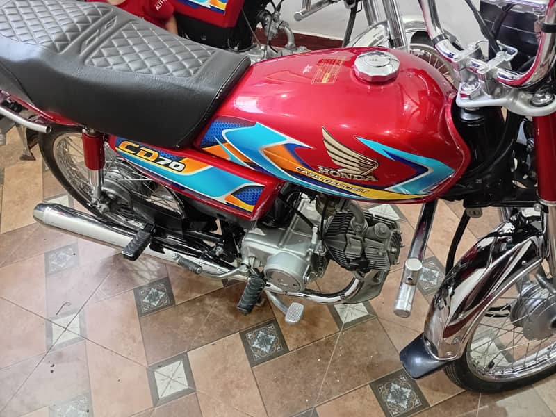 Honda CD 70 2025 2