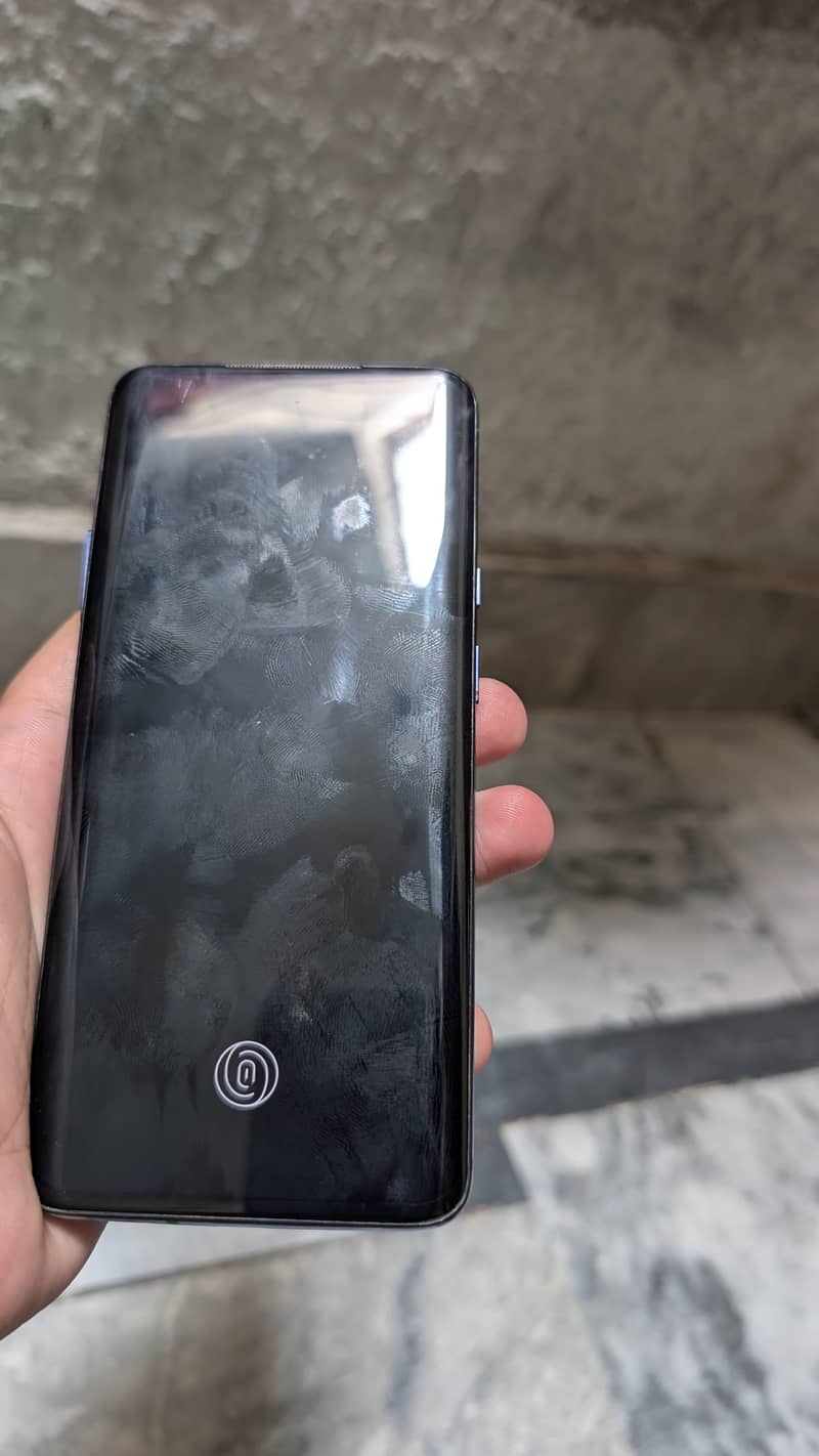 One Plus 7 Pro 1