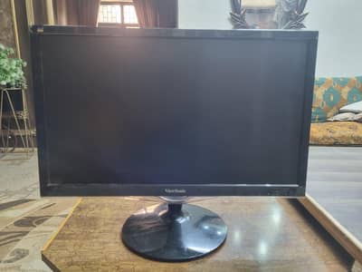 View Sonic 22 inch 10/10  HD 1080 TN pan3l LCD gaming and Monitor
