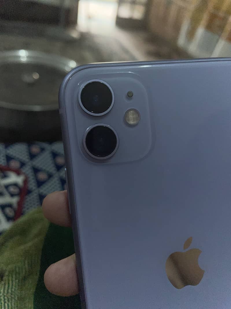Apple iPhone 11 2