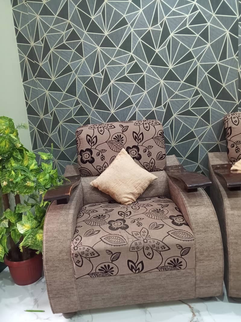 5 seater sofa set , solid wooden sofa with table , solid sofa set , 2