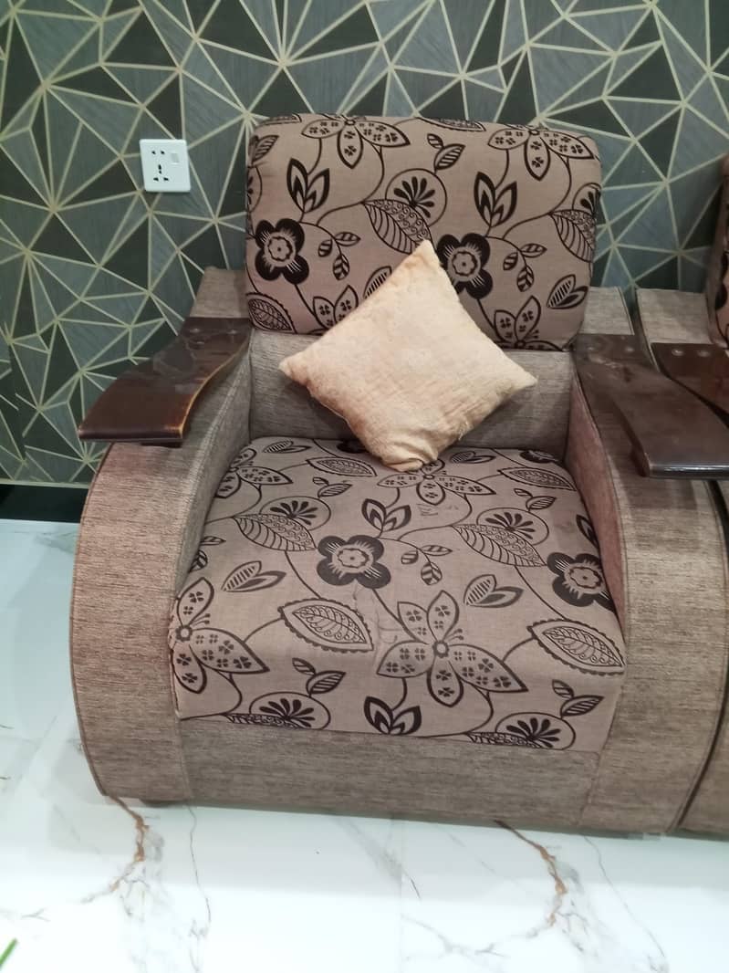 5 seater sofa set , solid wooden sofa with table , solid sofa set , 9