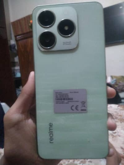 Realme C63