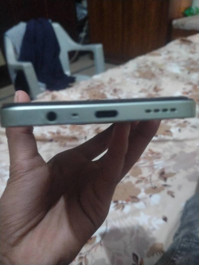 Realme C63 2