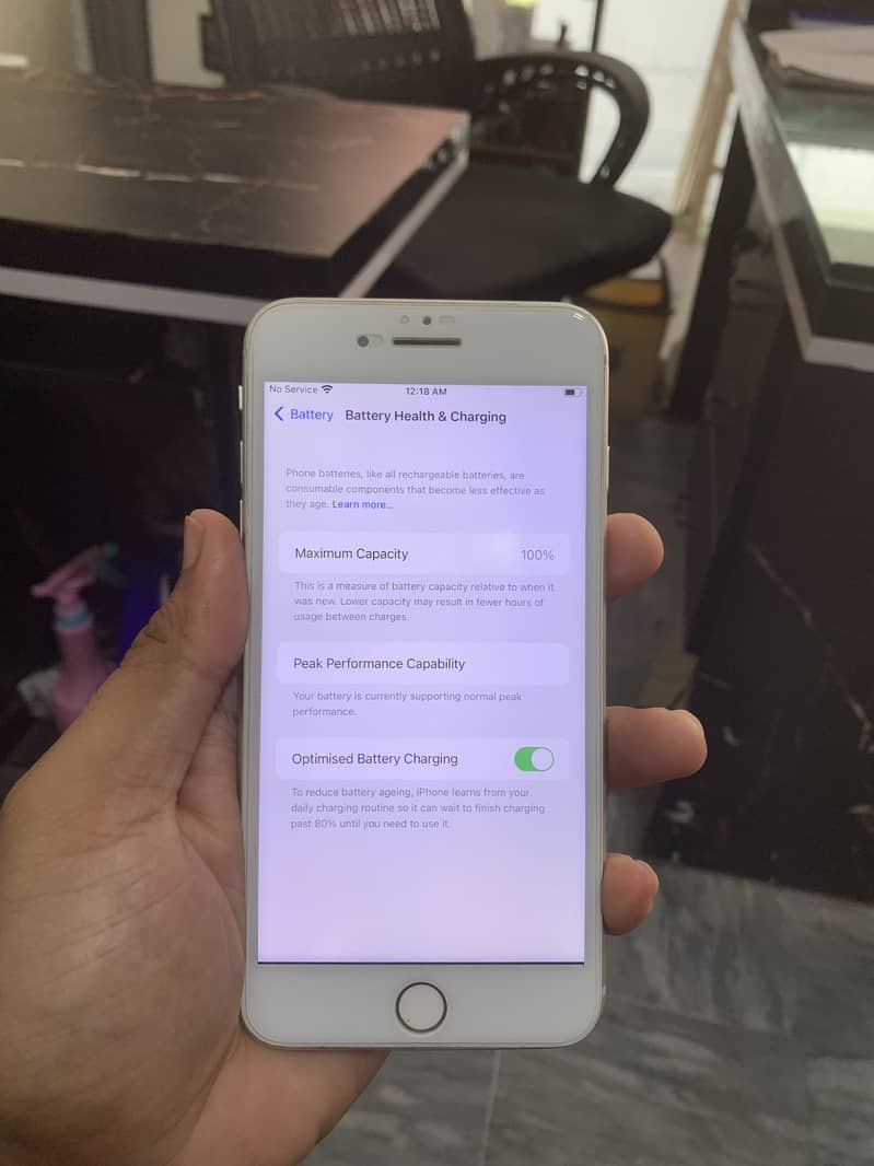 Apple iPhone 8 Plus 2