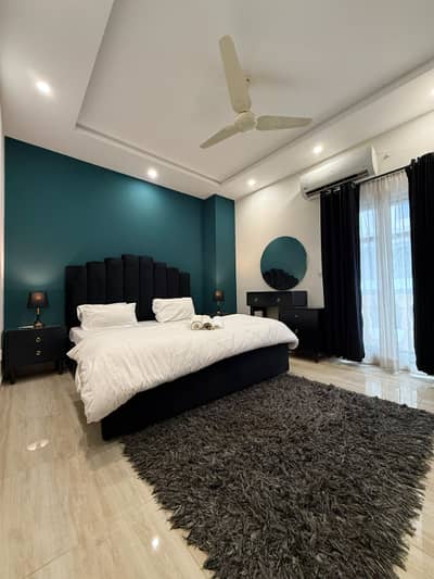 Top city a block c block tsr tower apartments available for rent daily weekly monthly basic all facilities available