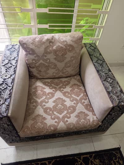 sofa set with table and matt