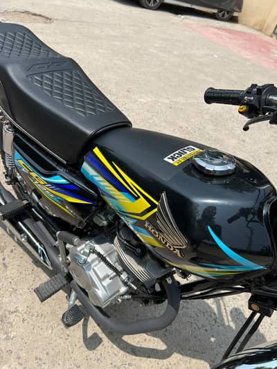 Honda CG 125 For sale  Condition 10 by 10